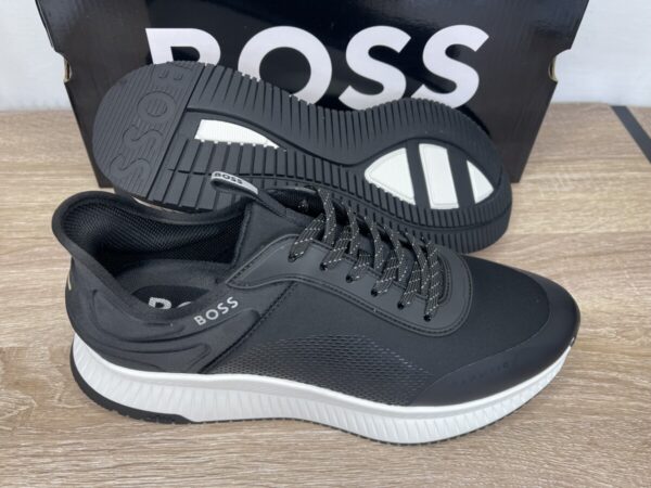 BOSS