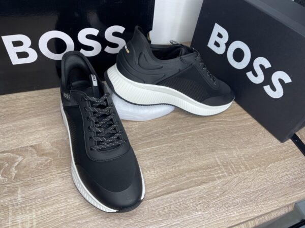 BOSS