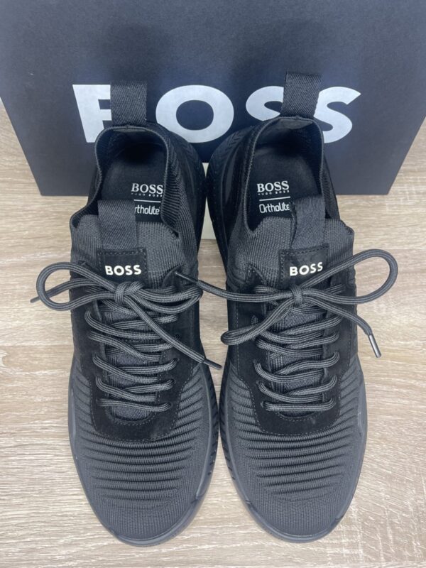 BOSS