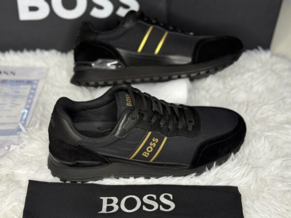 BOSS